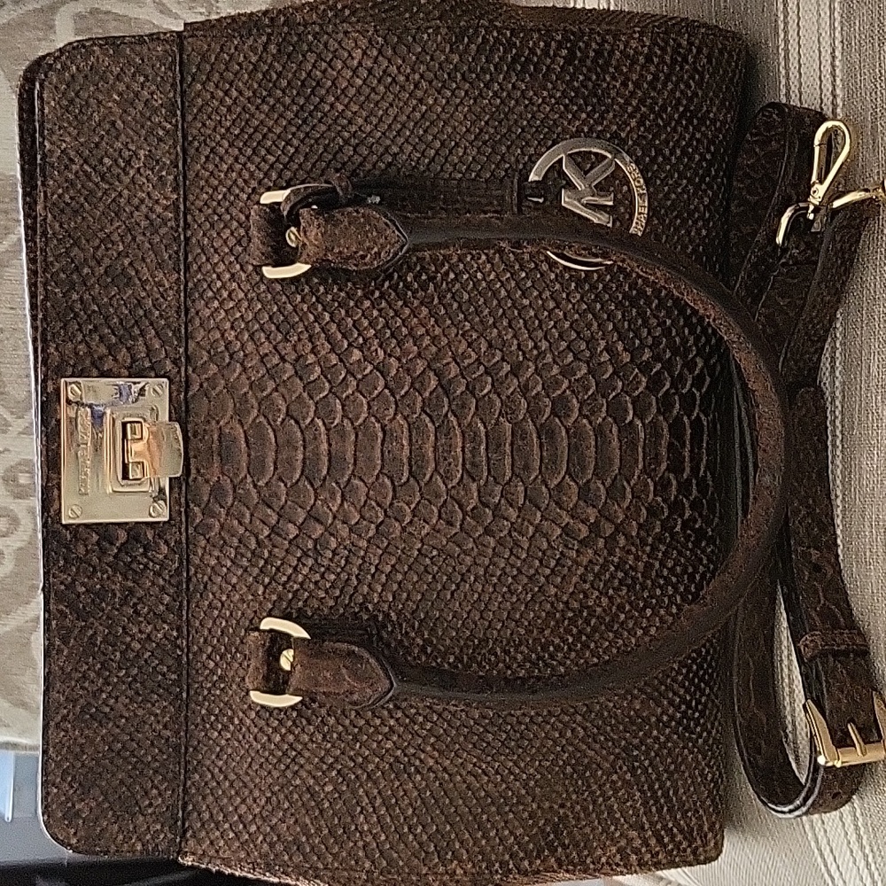 Michael Kors Satchel 13"w x 11.5"h x 4"d